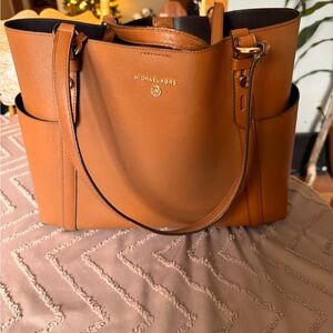 Michael Kors Tan X-Large Tote Bag